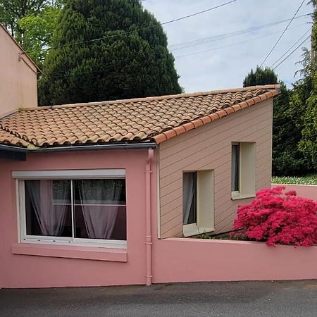Studio 6 Le Boupère Exterior foto